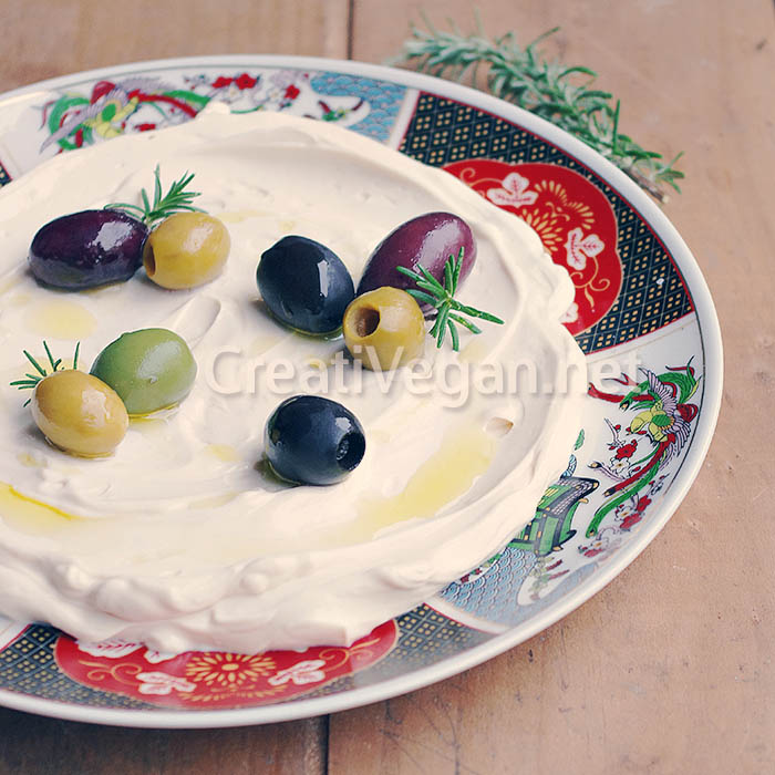 Labneh vegano (queso de yogur vegetal)